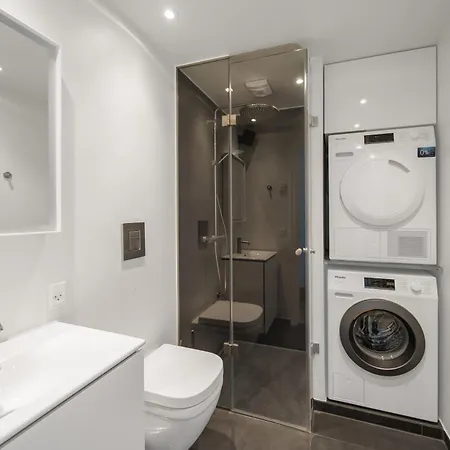 Quality 1-bed W Balcony 公寓 *